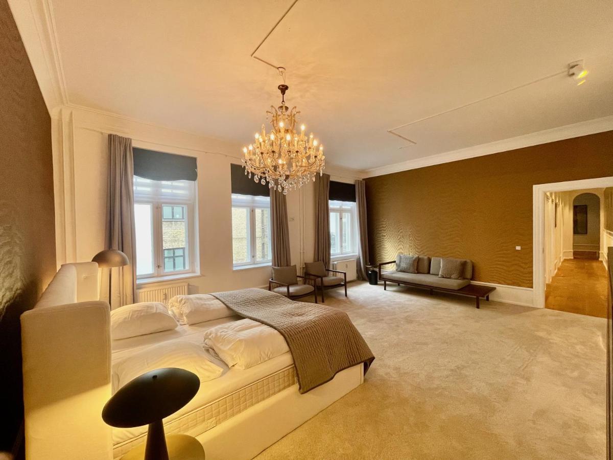 Beautiful 3 Bedroom Flat Next To The Marble Church Appartement Kopenhagen